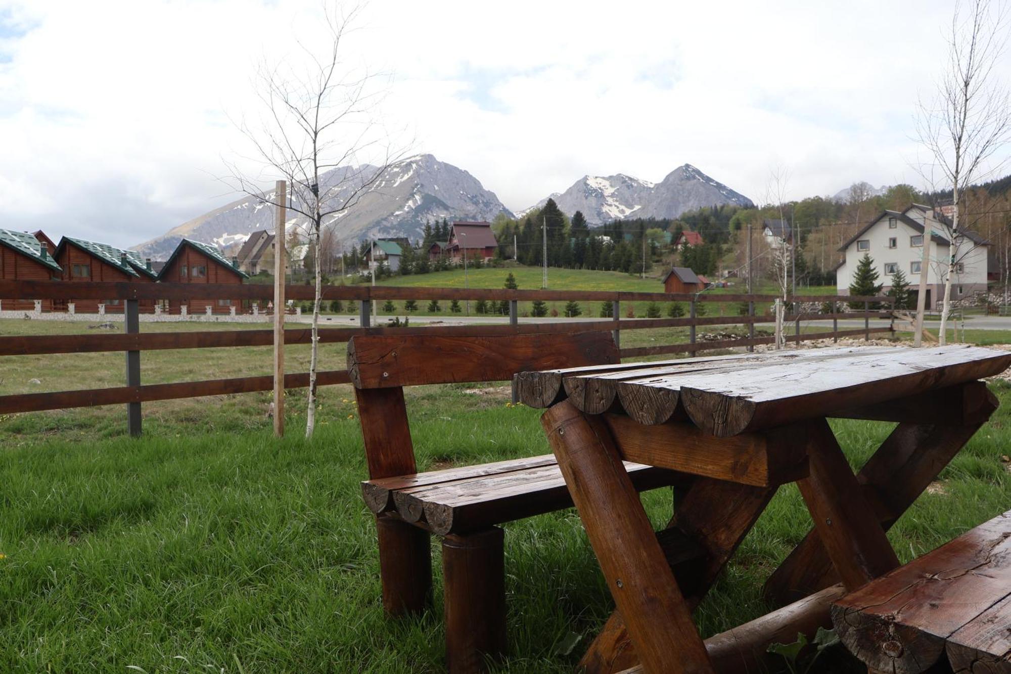 Portes Du Soleil - Zabljak Exteriör bild